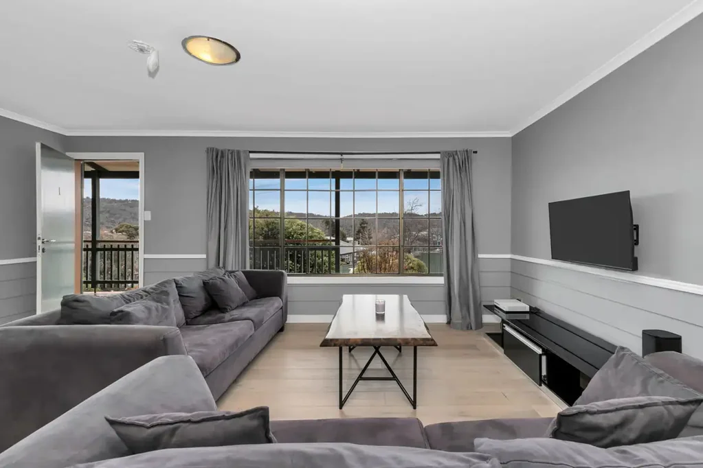 Jindabyne 6ਬੈੱਡਰੂਮ Investment Opportunity