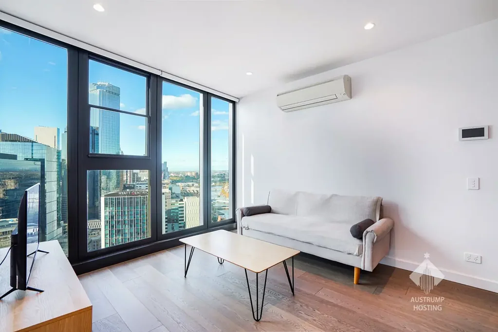 Fully Furnished 2-Bedroom Apartment with Carpark in Melbourne Quarter