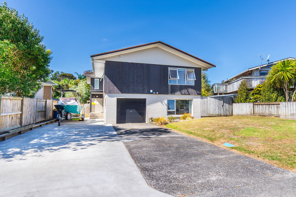 87 Aeroview Drive, Beach Haven, Auckland - North Shore, 5 chambres, 0 salles de bain