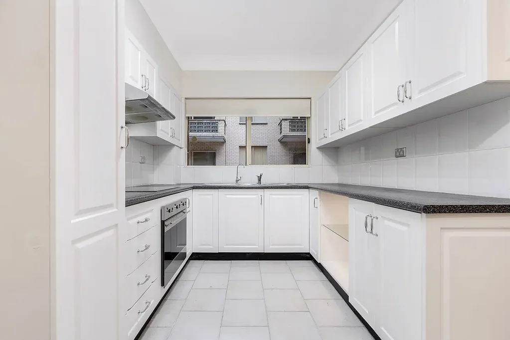 Beachside Living, Located On The First Floor!