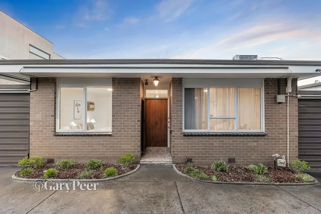 2/13 Linlithgow Avenue, Caulfield North, VIC 3161