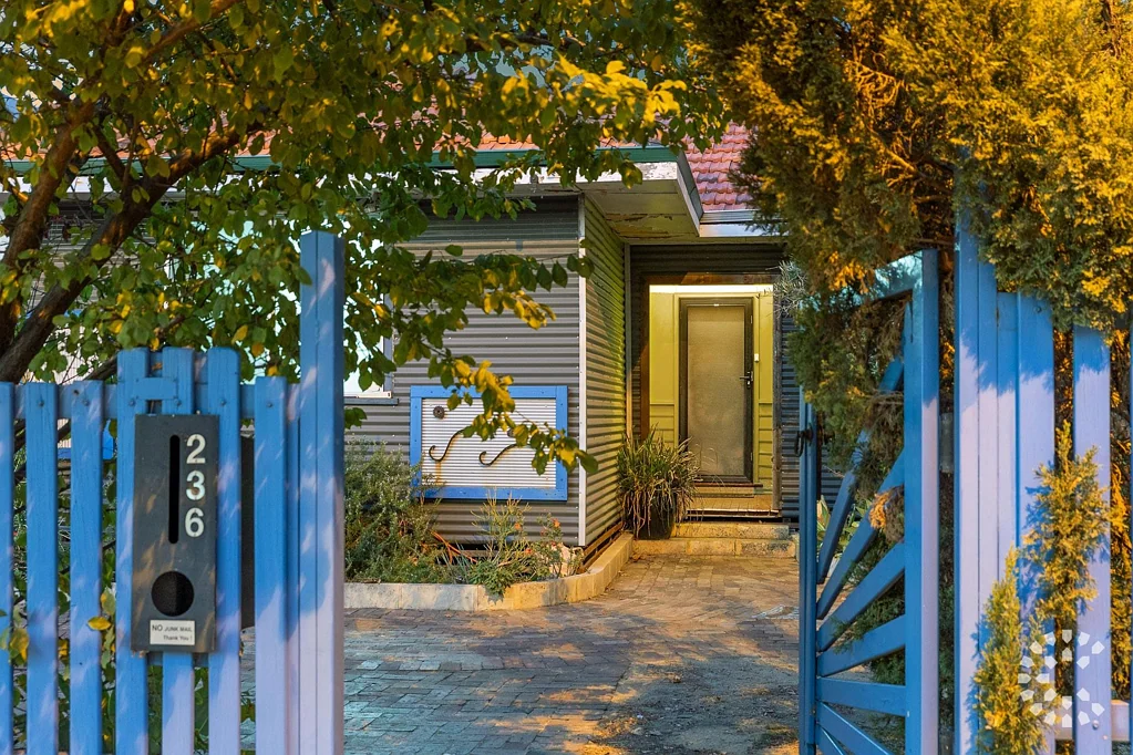236 Carrington St, Hilton, WA 6163