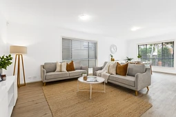 6 Brolga Way, Westleigh