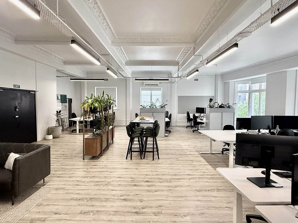 Auckland Central CHARACTER FILLED OFFICE IN PRIME CBD LOCATION