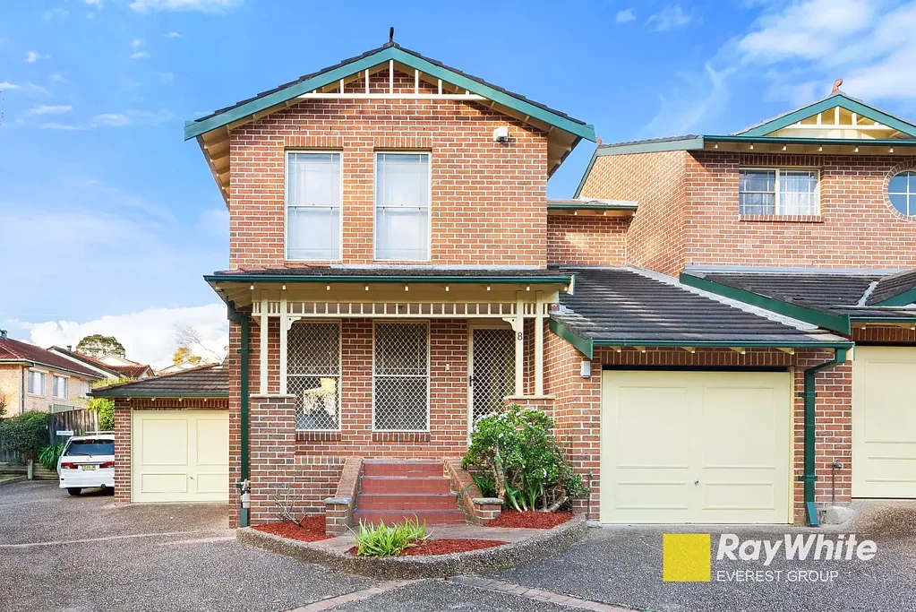 Carlingford 3 Bedroom Ready to move in 3-Bedroom Townhouse In a Tranquil Setting