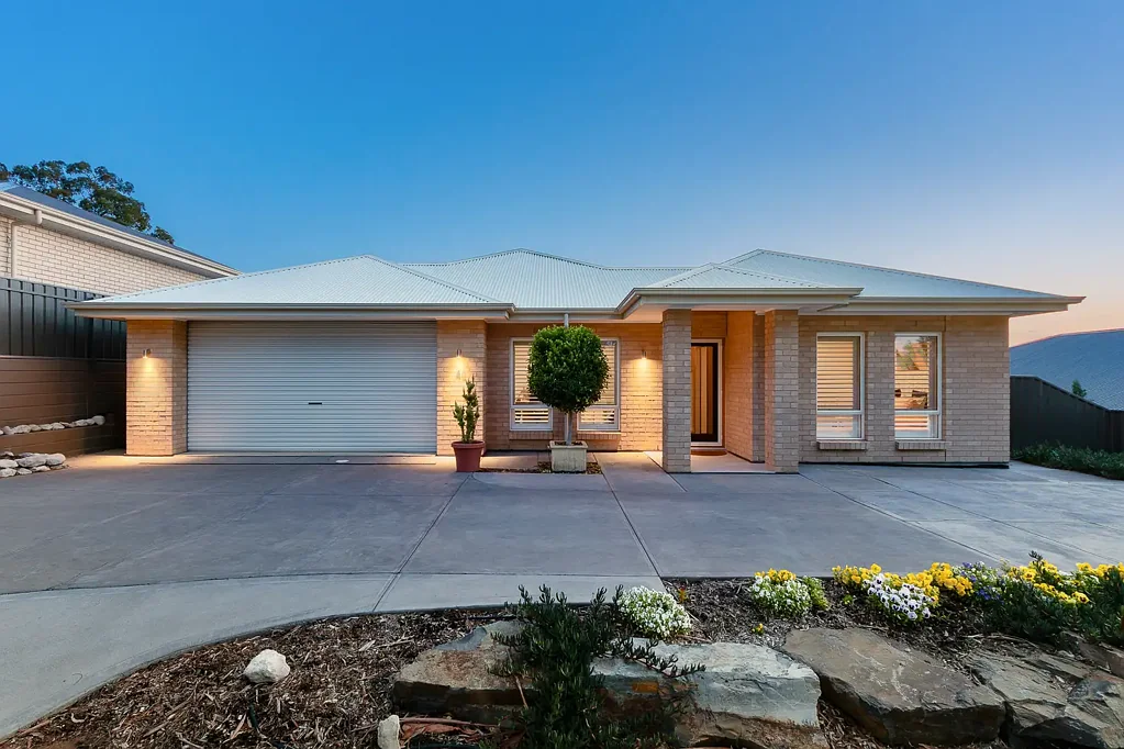 Littlehampton 4Kwarto The Adelaide Hills Sweet Spot - Turn-Key Family Living in Premium Littlehampton