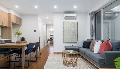 Silid Pahingahan - 2/133 Blyth Street, Altona, VIC 3018
