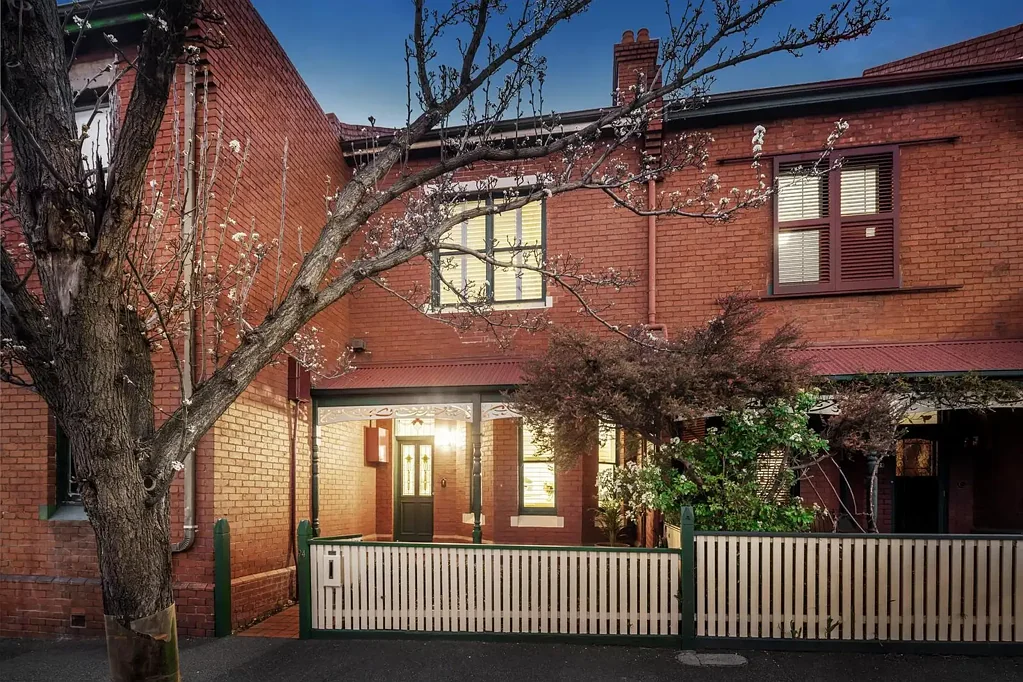 North Melbourne 3ਬੈੱਡਰੂਮ Timeless inner-city charm