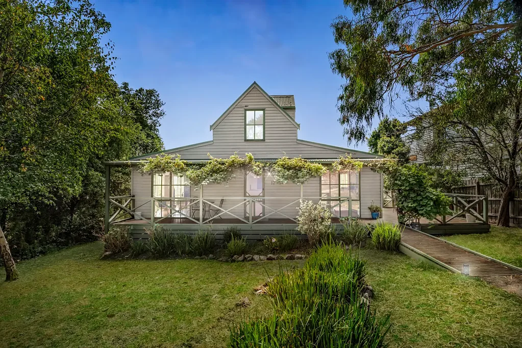 17 McArthur Street, Dromana, VIC 3936