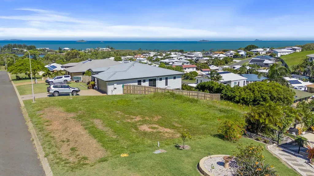 Emu Park  Design Your Masterpiece
