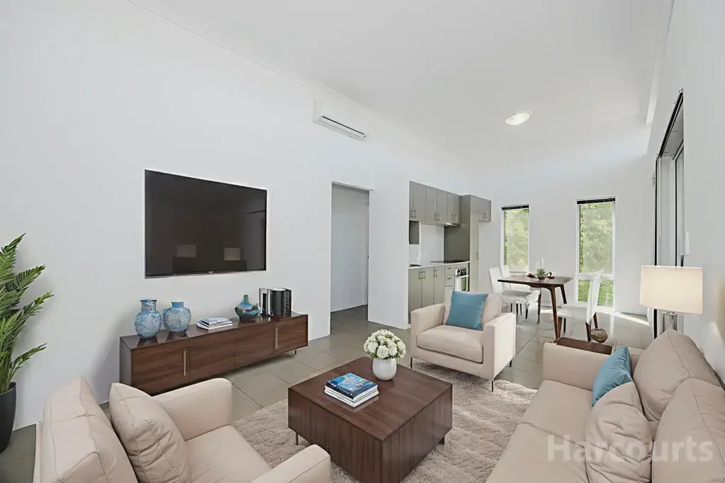 2/1 Spring Avenue, Midland, WA 6056