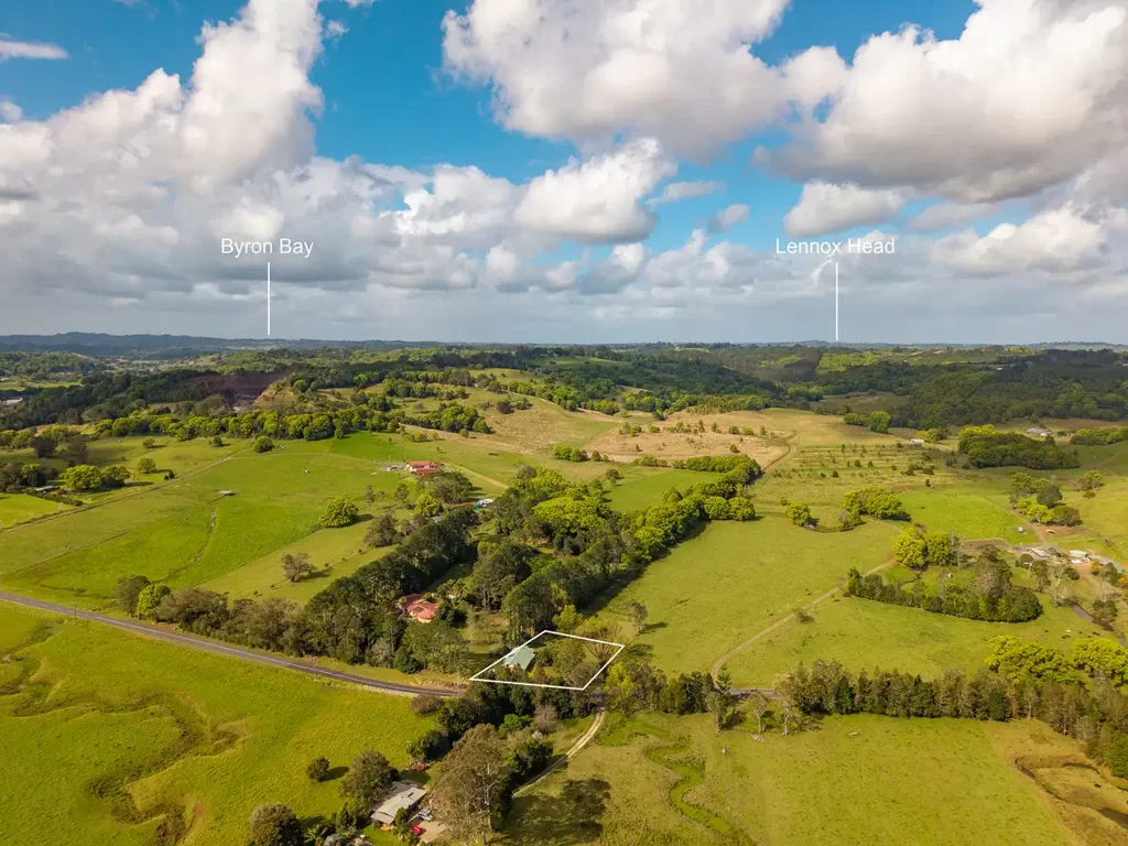 Corndale 4Kwarto Space & Potential on 4,047m² - First Time Offered to the Market