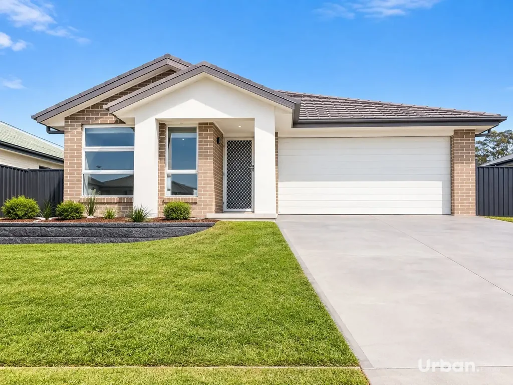 Spacious  Brand New Family Home with Modern Comforts in Bellbird!