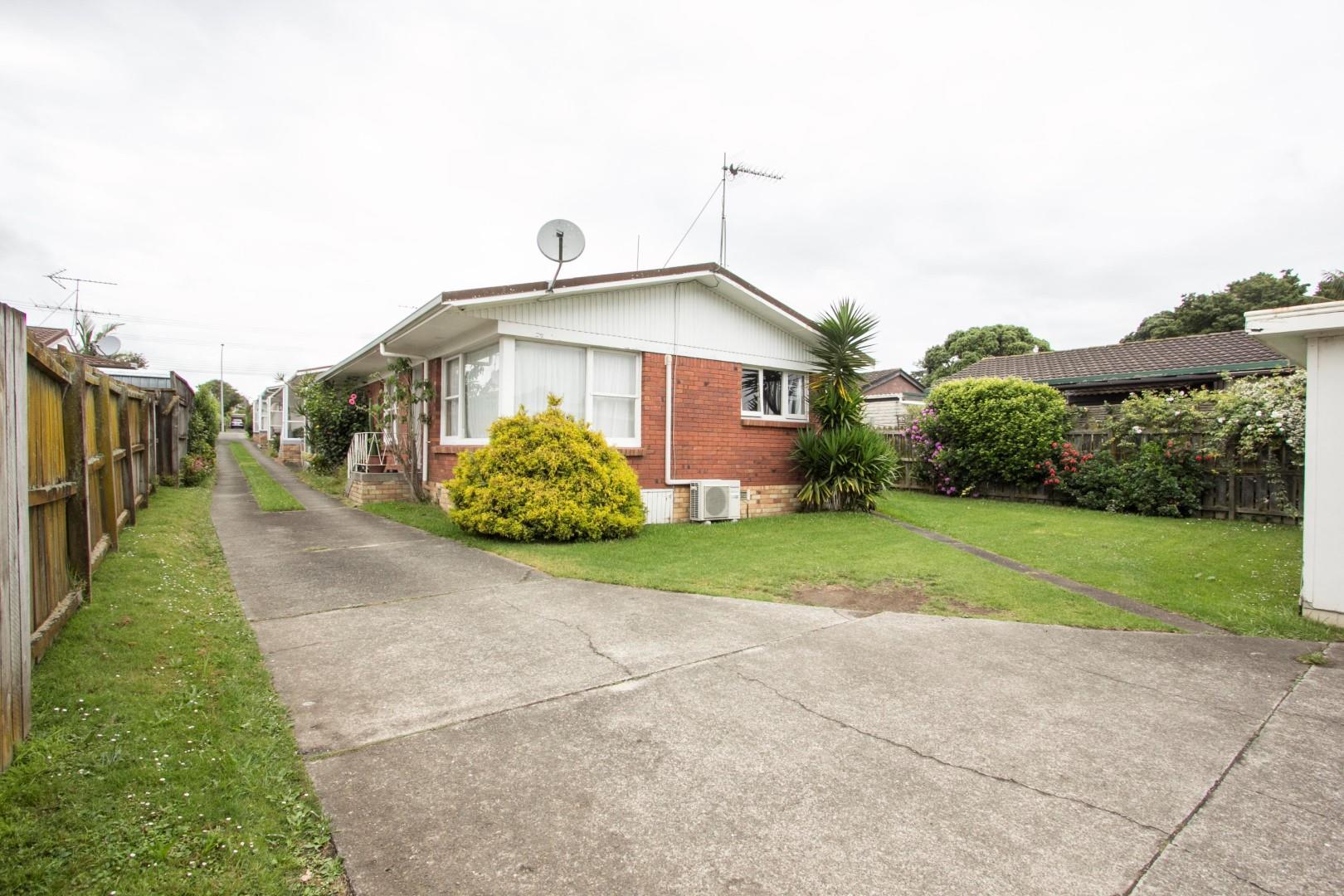 3/43 Shakespeare Road, Milford, Auckland - North Shore, 2 phòng ngủ, 1 phòng tắm