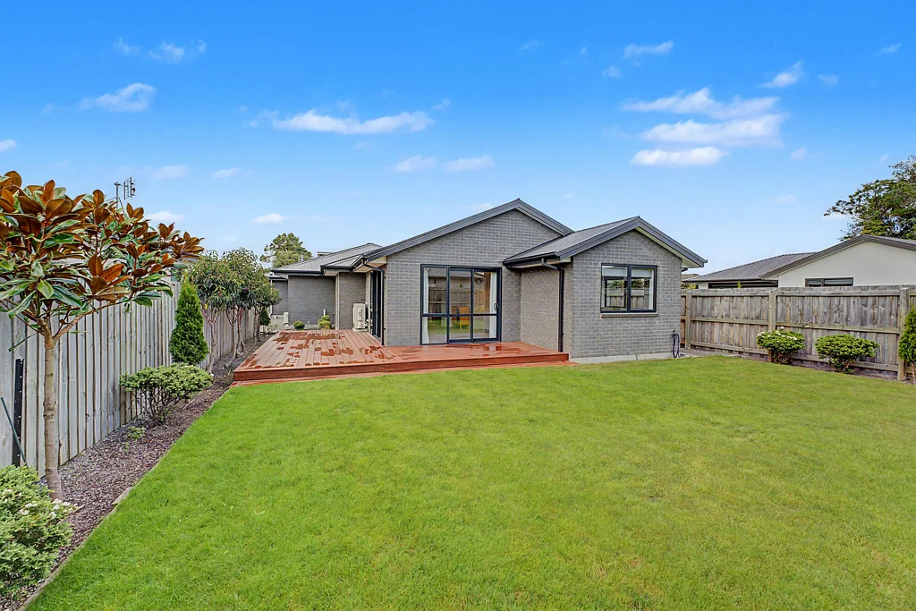 Upper Riccarton 4房  Priced! Overseas Vendor says Let It Go!