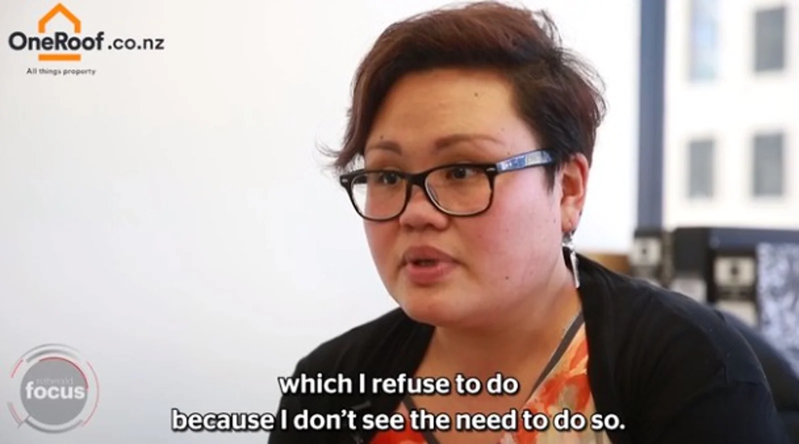 “移民20年说我英语不好？”亚裔老师怒怼新西兰教育协会，拒绝接受英语测试！