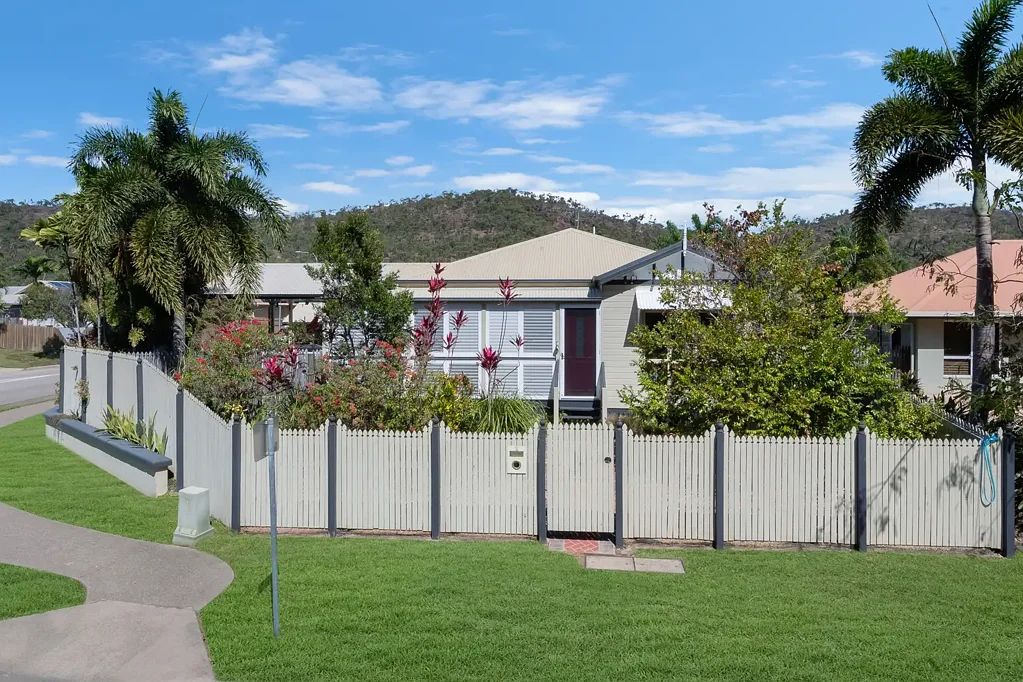 Mount Louisa 3 Bedroom Heritage Charm Meets Modern Living with Pool, Shed & Solar