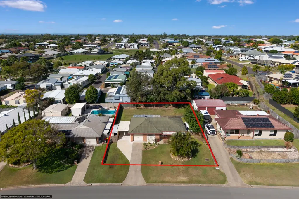 33 Shelley Street, Scarness, QLD 4655