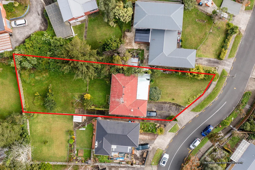 New Windsor 3房  Mortgagee sale - 893sqm freehold