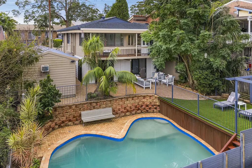 North Gosford 4બેડરૂમ Peaceful Mountain Views + Separate Cabin!