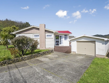 31 Thirlmere Street, Wainuiomata, Lower Hutt, 4 ਕਮਰੇ, 1 ਬਾਥਰੂਮ, House