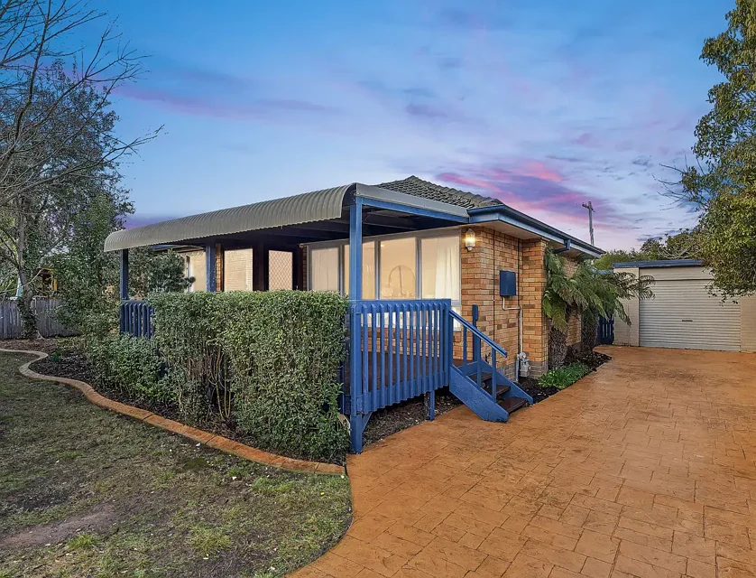 17 Molesworth Street, Watson, ACT 2602, 3房, 1浴, House
