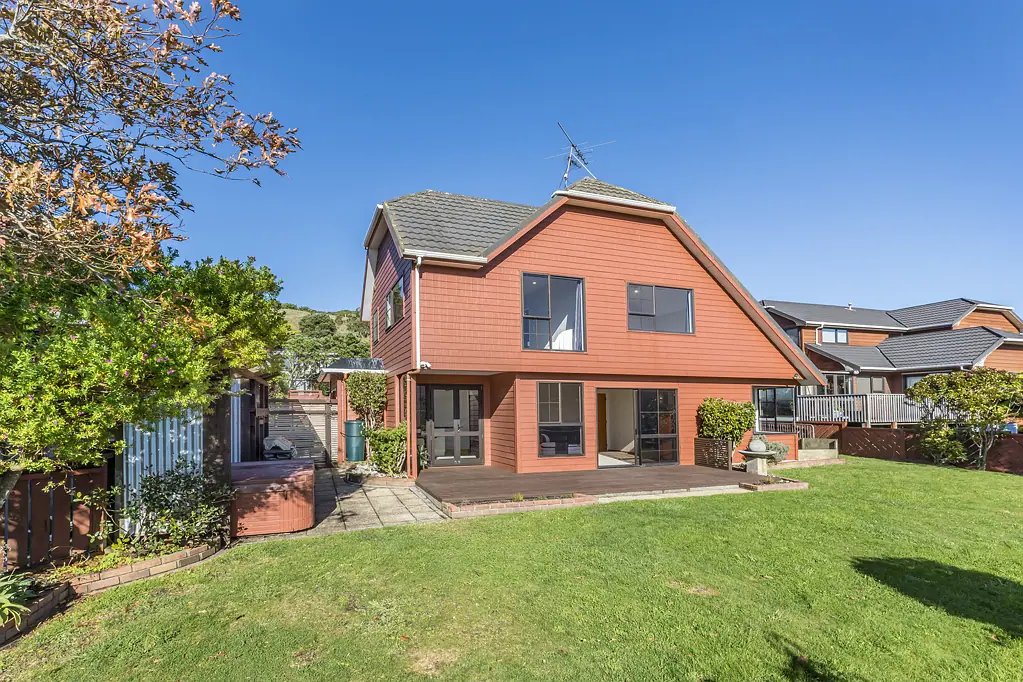 70 Woodman Drive, Tawa, Wellington