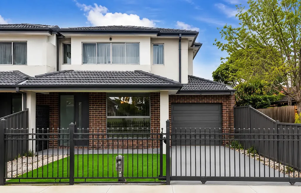 Stylish Street-Front Townhouse