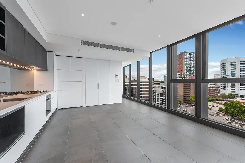 Executive One Bedroom Apartment in St. Leonards