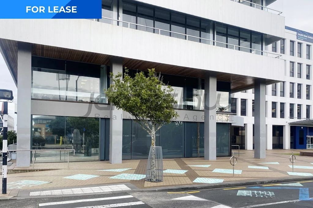 Auckland Central Prime Corner Facing Ground Floor office