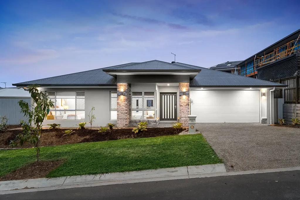 South Ripley 4Kwarto Brand New and Stylish Family Home With Premium Upgrades Throughout!