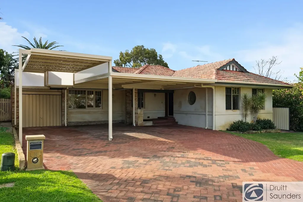 14 Hakea Road, Woodlands, WA 6018