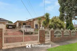 4 Downard Crescent, Dandenong North