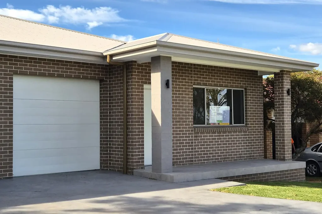 Brand New 4-Bedroom Family Home, Modern, Stylish & Low Maint