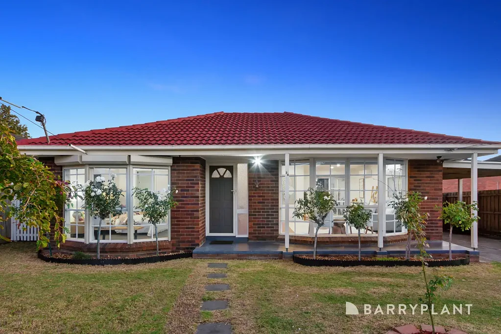 36 Moira Avenue, Ferntree Gully, VIC 3156