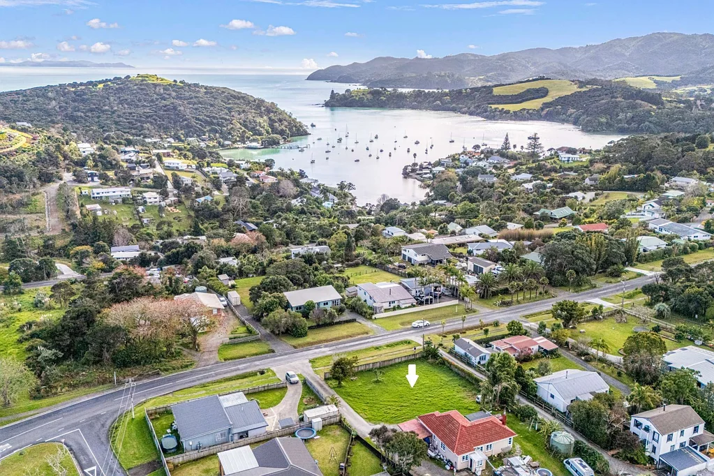 Mangonui  Flat Section in the Heart of Mangonui!