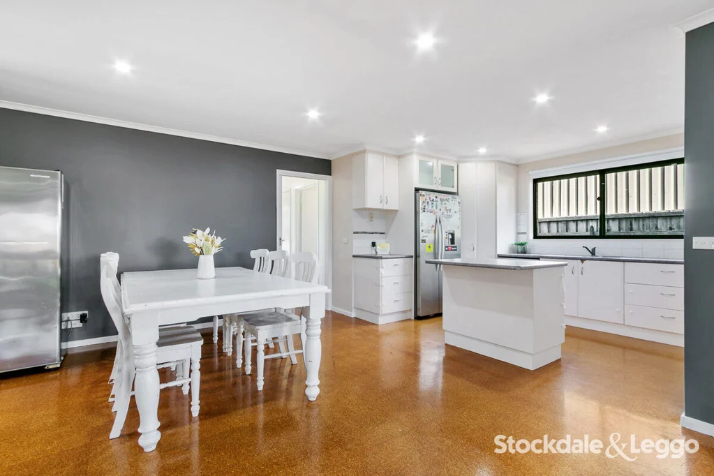 2 Karlo Court, Morwell, VIC 3840