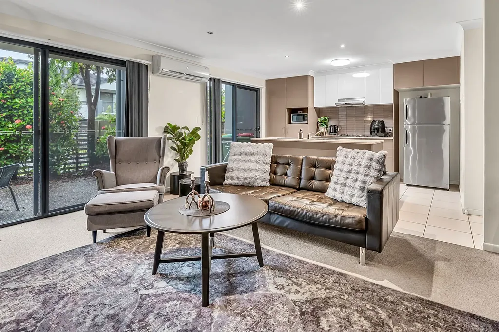 2/2 Jefferson Court, Upper Coomera, QLD 4209
