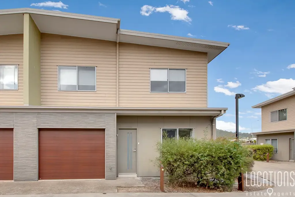 Kin Kora 3chambre Truly spacious townhouse in Popular Suburb!