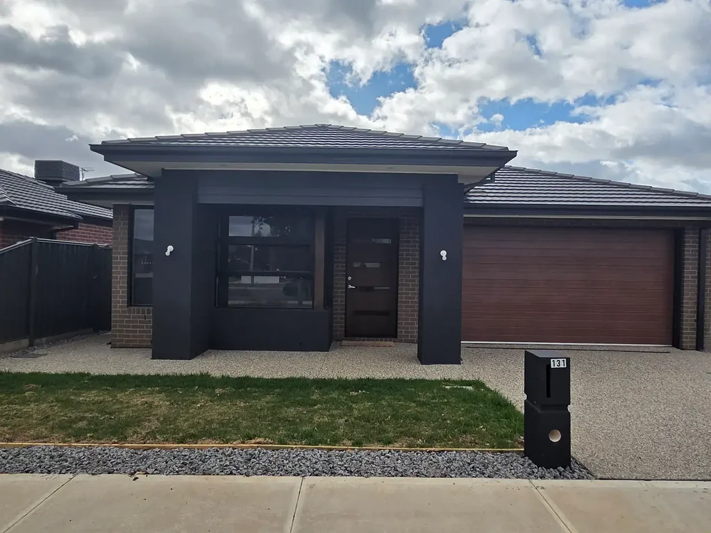 Luxury Living in a Prime Werribee Location, 
131 Grandvista Boulevard, Werribee VIC 3030