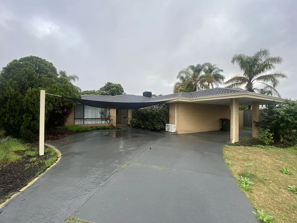 LARGE WELL PRESENTED FOUR BEDROOM, TWO BATHROOM FAMILY HOME