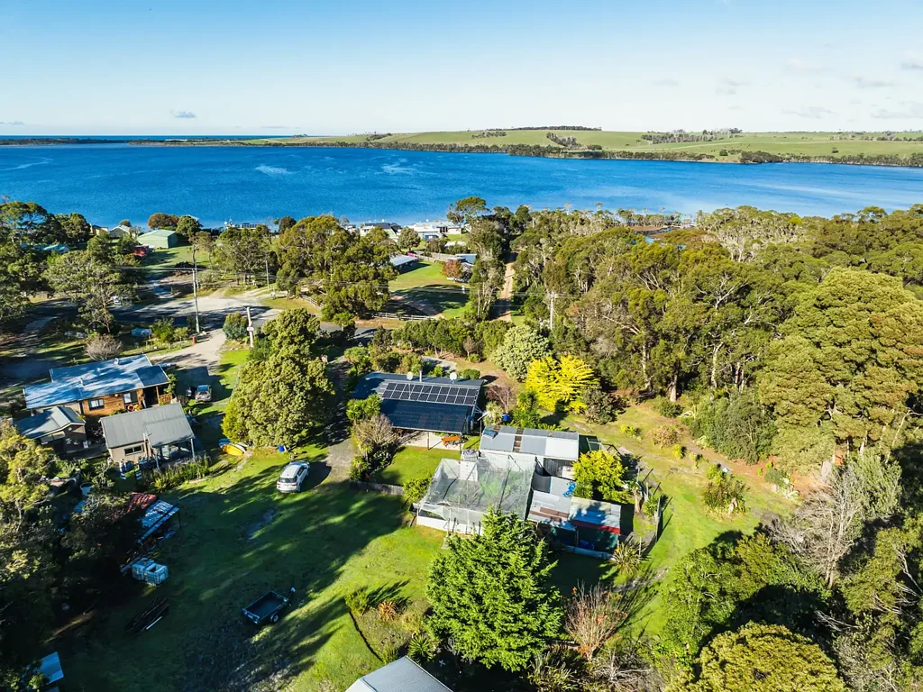 Ansons Bay 2房  Spacious Coastal Living on 3,800sqm in Beautiful Ansons Bay