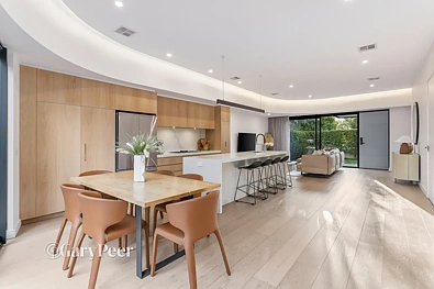 2C MAYSBURY AV, BRIGHTON VIC 3186, 3房, 2浴, Townhouse