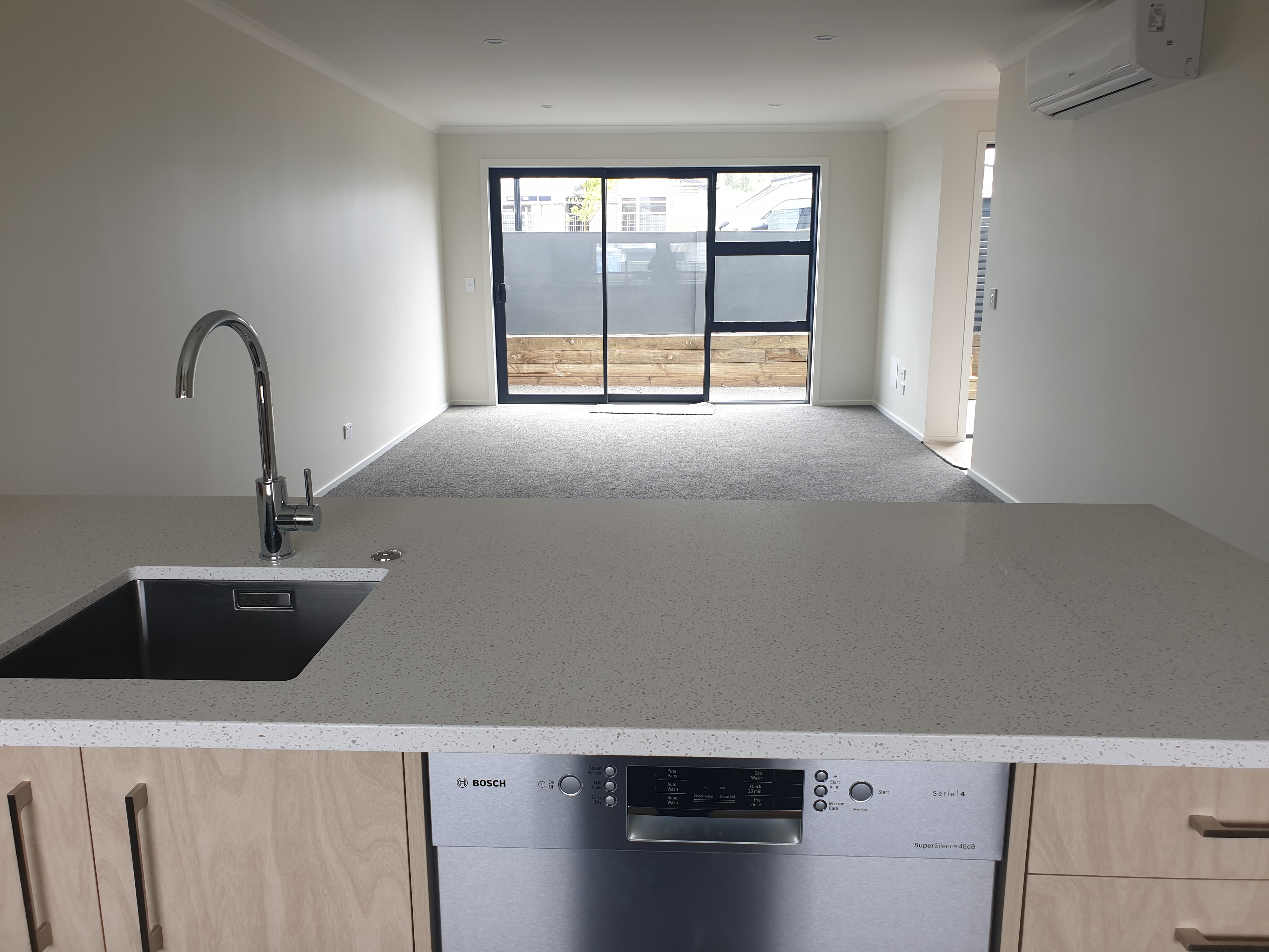 27 Karearea Avenue, Porirua, Porirua, 3 침실, 0 욕실, Townhouse