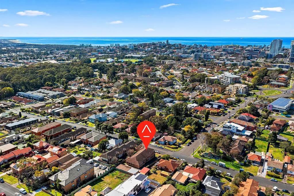 Comfortable Living in a Central Wollongong Location