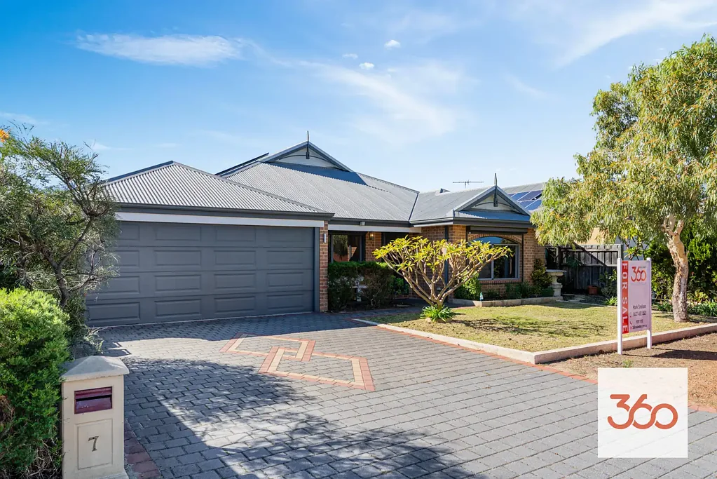 Ellenbrook 4ห้องนอน Contemporary Family Living in the Heart of Ellenbrook