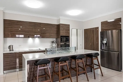 15 Bilbao Place, Bushland Beach, QLD 4818, 4房, 2浴, House