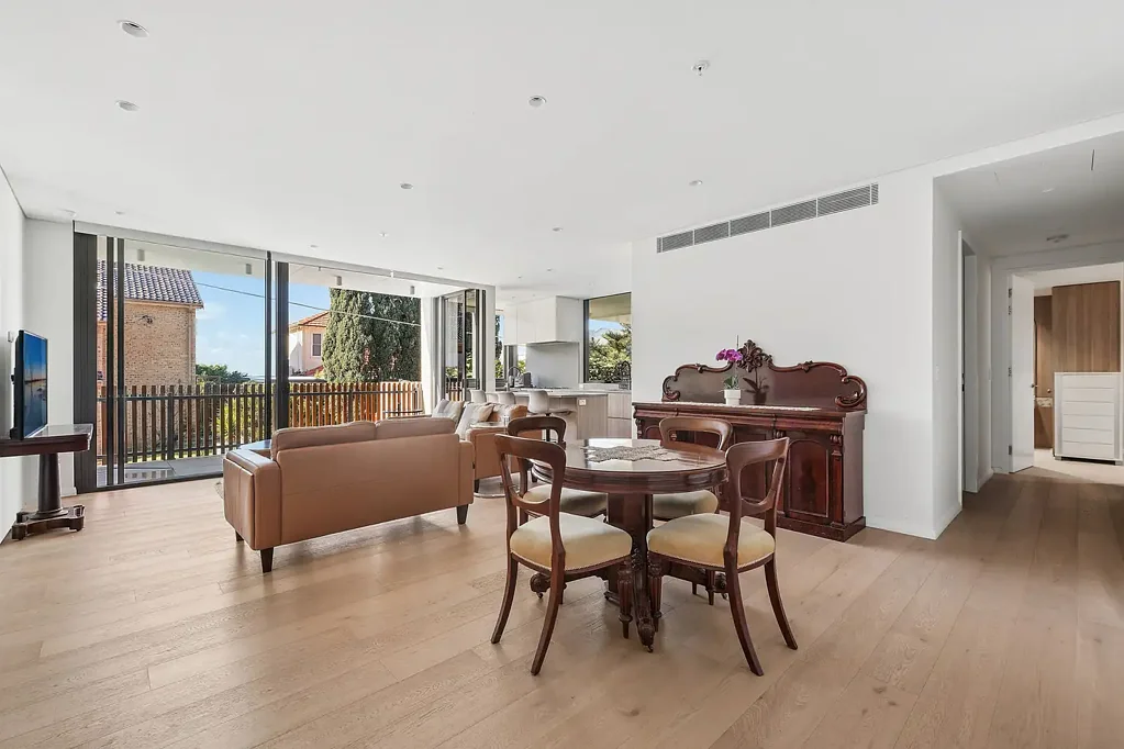 Rose Bay 3غرفة نوم Architect Designed Apartment Of Exclusivity And Convenience