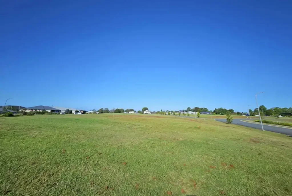 Wollongbar Lot 10 - Flat Block Amazing Location