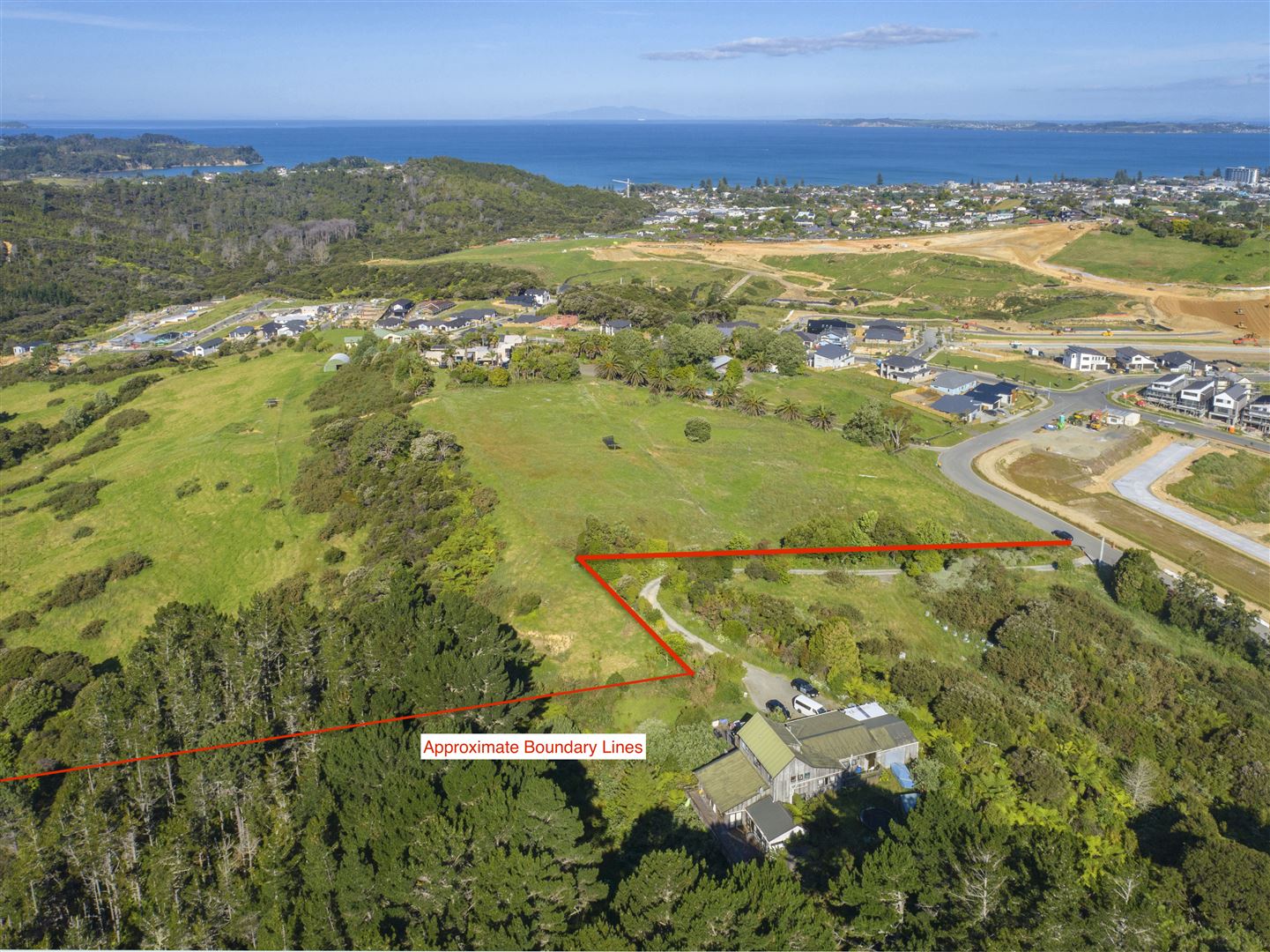 60 Sunnyheights Road, Orewa, Auckland - Rodney, 4 chambres, 0 salles de bain